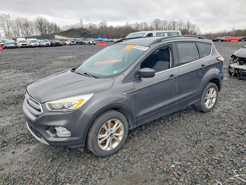 2017 FORD ESCAPE — VIN 1FMCU9GD9HUE20001
