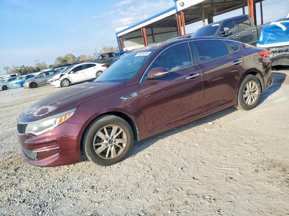 2016 KIA OPTIMA — VIN 5XXGT4L35GG025679