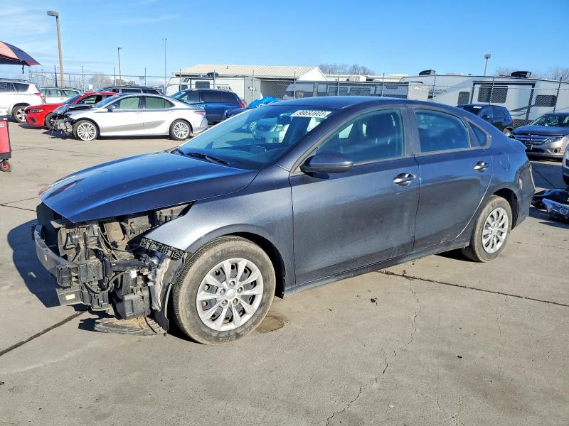 2022 KIA FORTE FE — VIN 3KPF24AD3NE427409