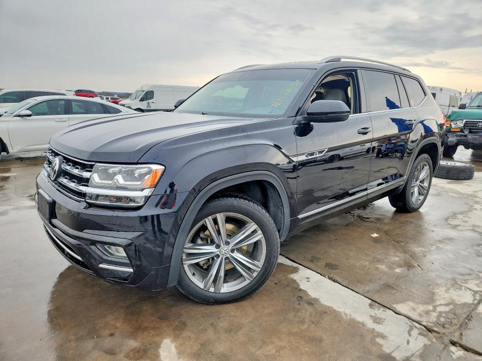 2018 VOLKSWAGEN ATLAS — VIN 1V2RR2CA8JC527814