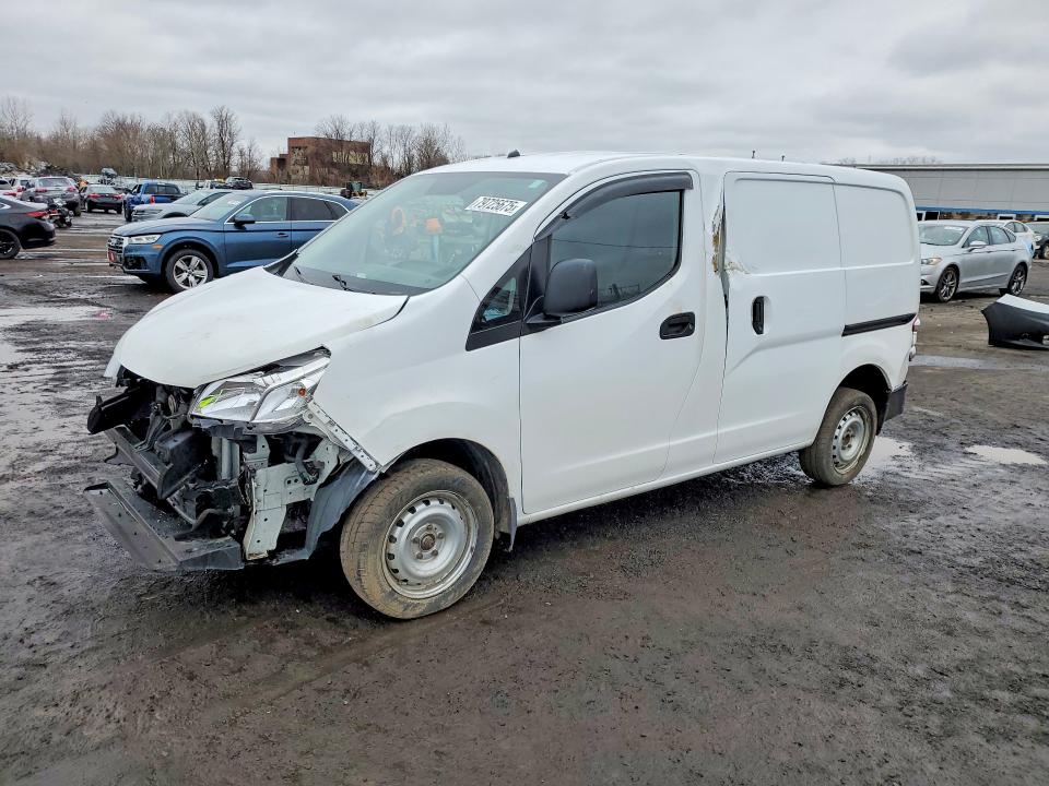 2017 NISSAN NV200 — VIN 3N6CM0KN7HK705048