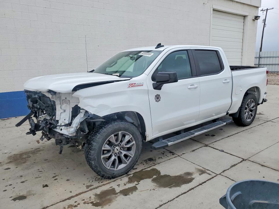 2020 CHEVROLET SILVERADO — VIN 1GCUYEED8LZ260178