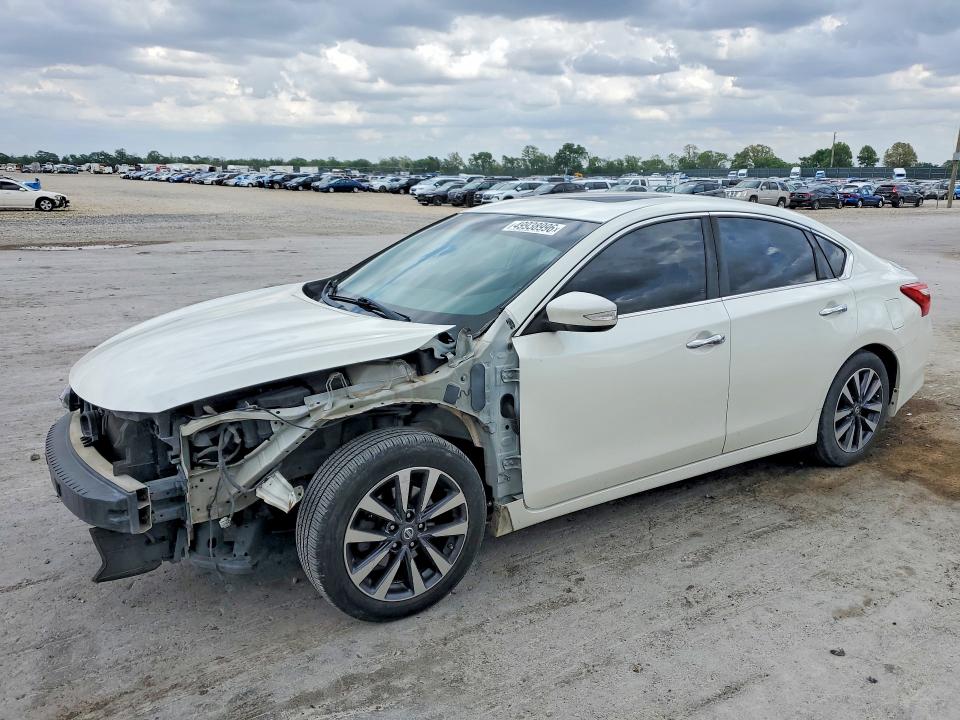 2017 NISSAN ALTIMA — VIN 1N4AL3AP0HC297652