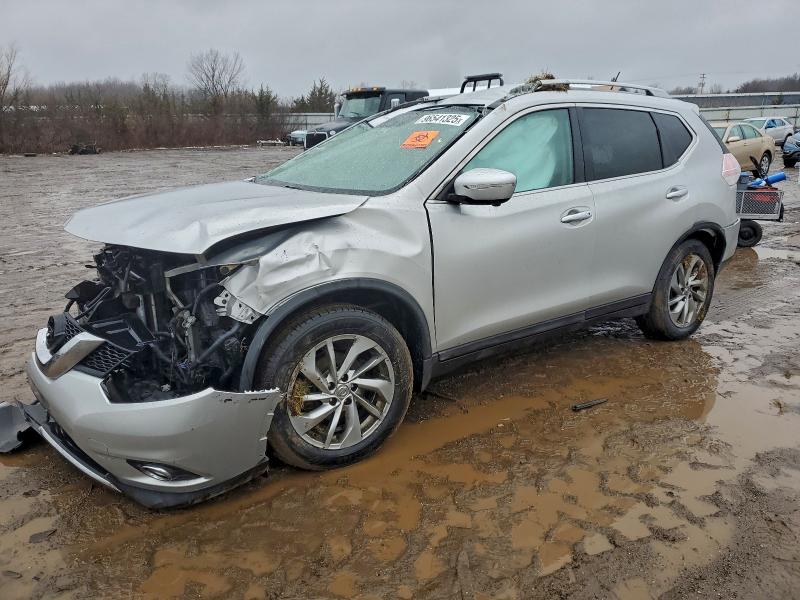 2015 NISSAN ROGUE S — VIN 5N1AT2MV8FC779275