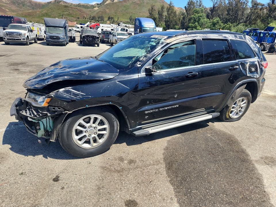 2018 JEEP GRAND CHEROKEE — VIN 1C4RJEAG3JC402821
