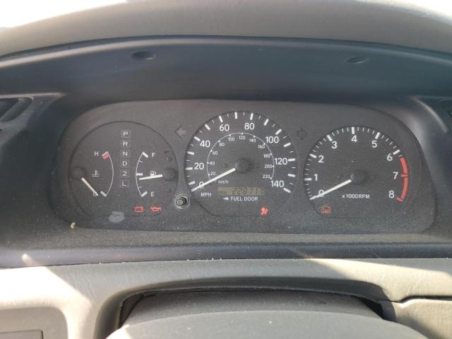4T1BG22K1YU002242