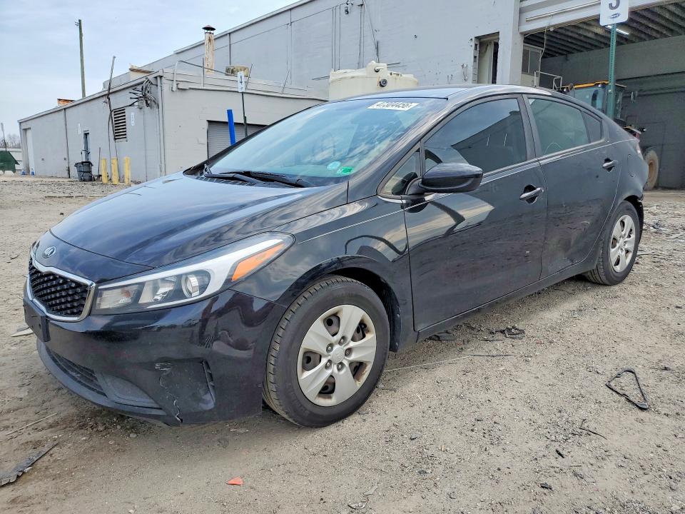 2018 KIA FORTE — VIN 3KPFL4A76JE275496