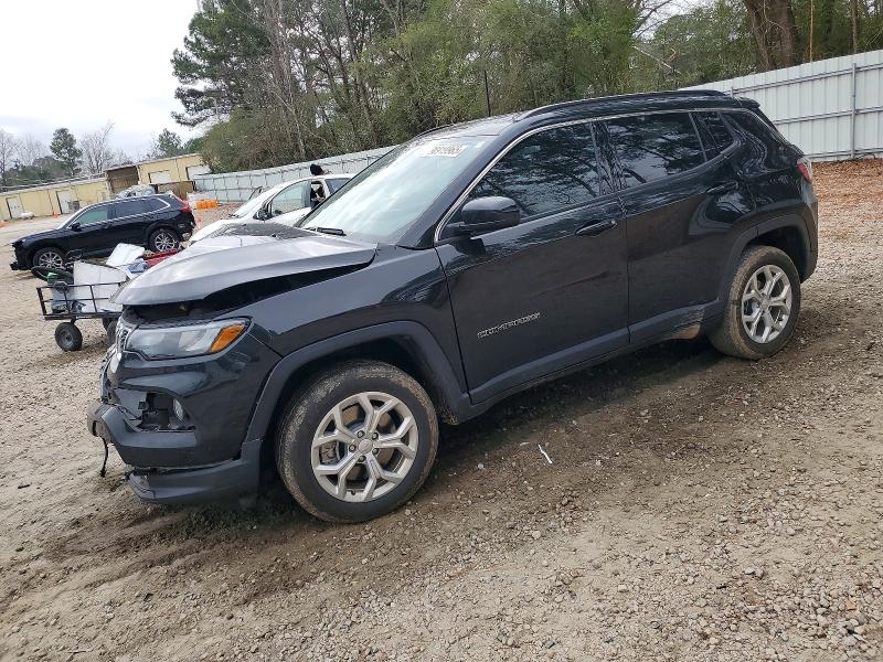 2024 JEEP COMPASS — VIN 3C4NJDBN4RT101335