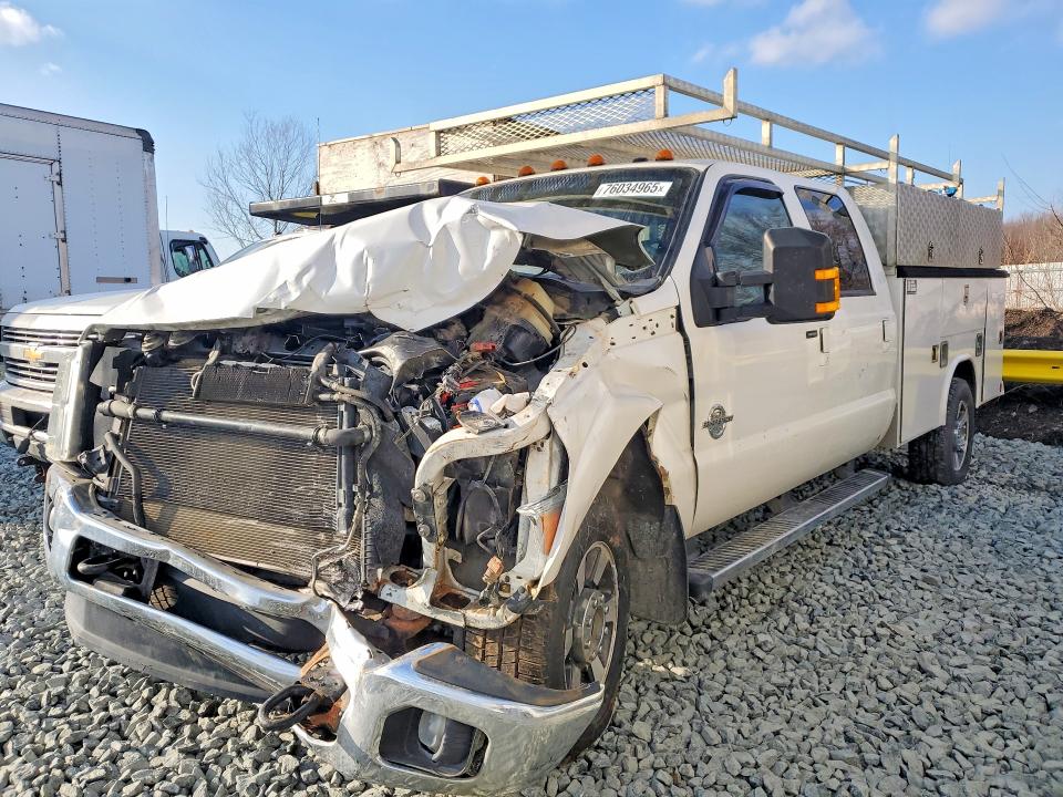 2016 FORD F350 SUPER — VIN 1FD8W3FT8GEB29536