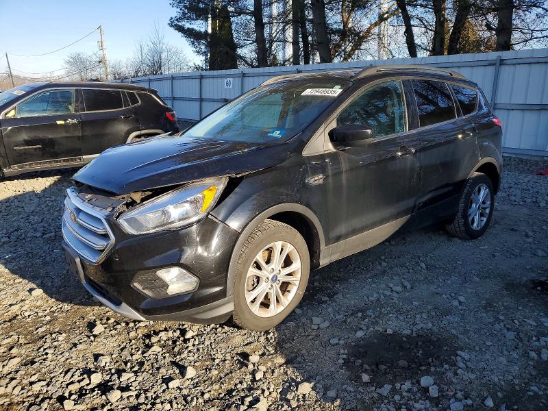 2018 FORD ESCAPE — VIN 1FMCU9GD3JUB58207