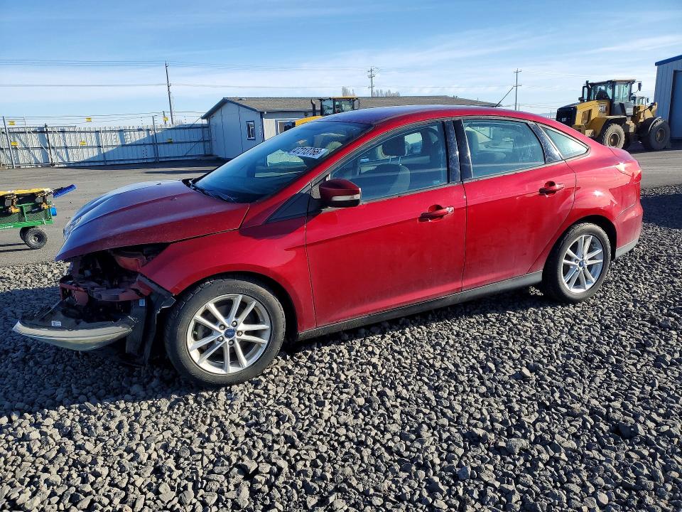 2017 FORD FOCUS — VIN 1FADP3F23HL255488