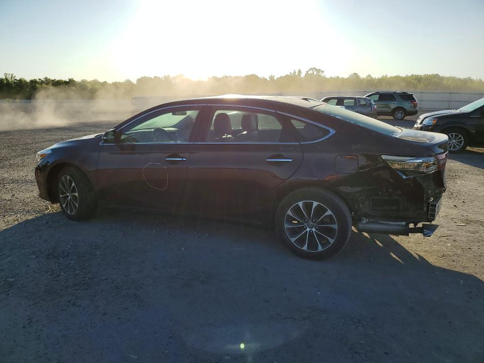 4T1BK1EB9JU285404