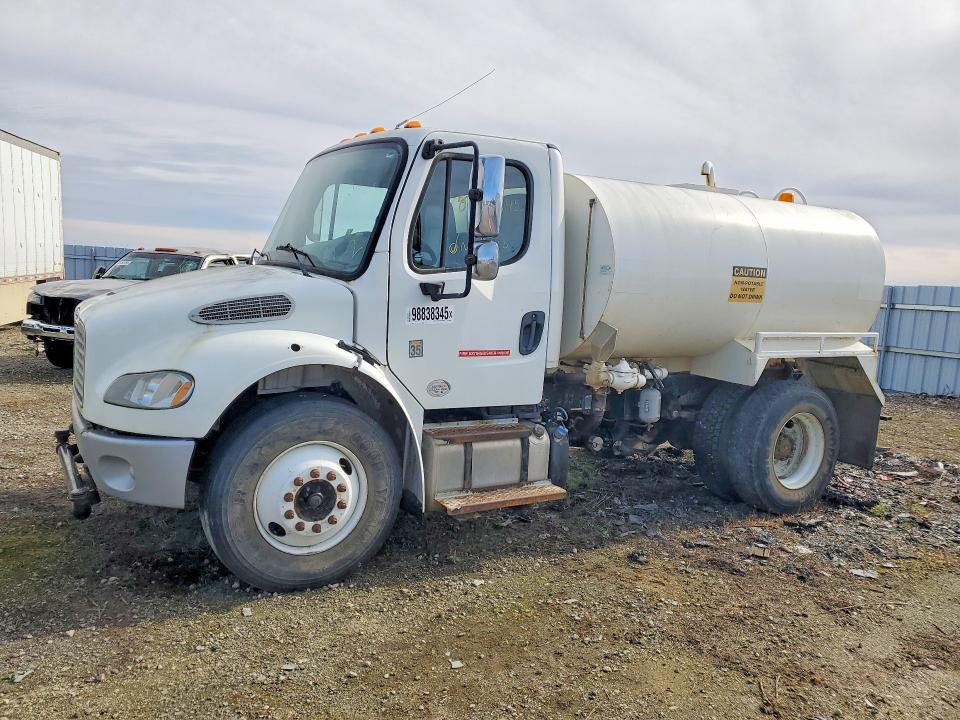 2016 FREIGHTLINER M2 — VIN 1FVACXDU7GHGZ0138