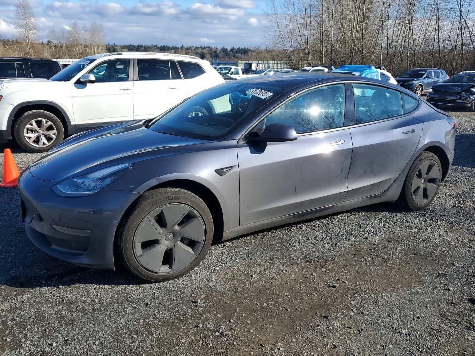 2022 TESLA MODEL 3 — VIN 5YJ3E1EB9NF242583
