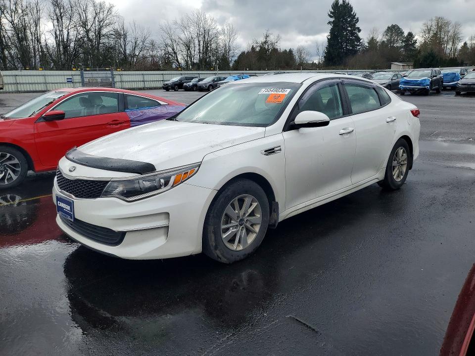 2016 KIA OPTIMA — VIN KNAGT4L32G5074632