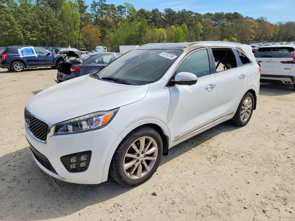 2016 KIA SORENTO — VIN 5XYPKDA52GG084921