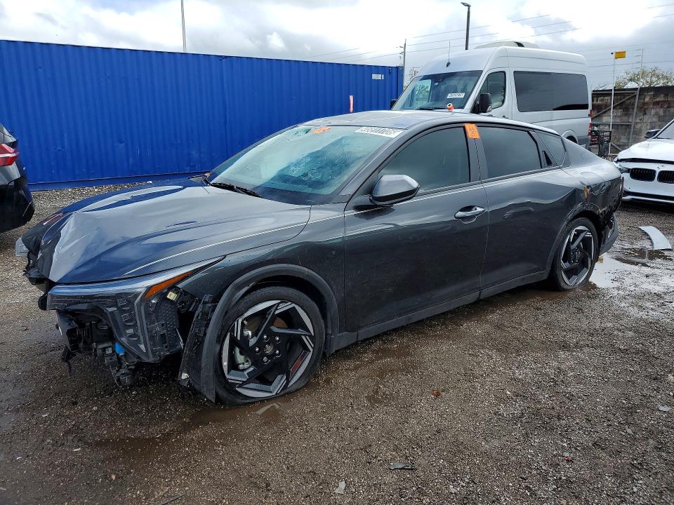 2025 KIA K4 — VIN 3KPFU4DE6SE211435
