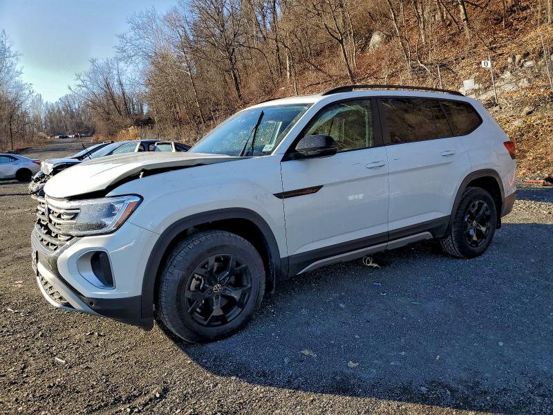 2025 VOLKSWAGEN ATLAS — VIN 1V2CR2CA1SC553307