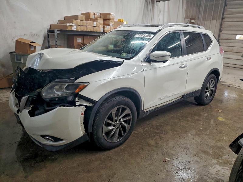 2015 NISSAN ROGUE S — VIN 5N1AT2MV0FC834947