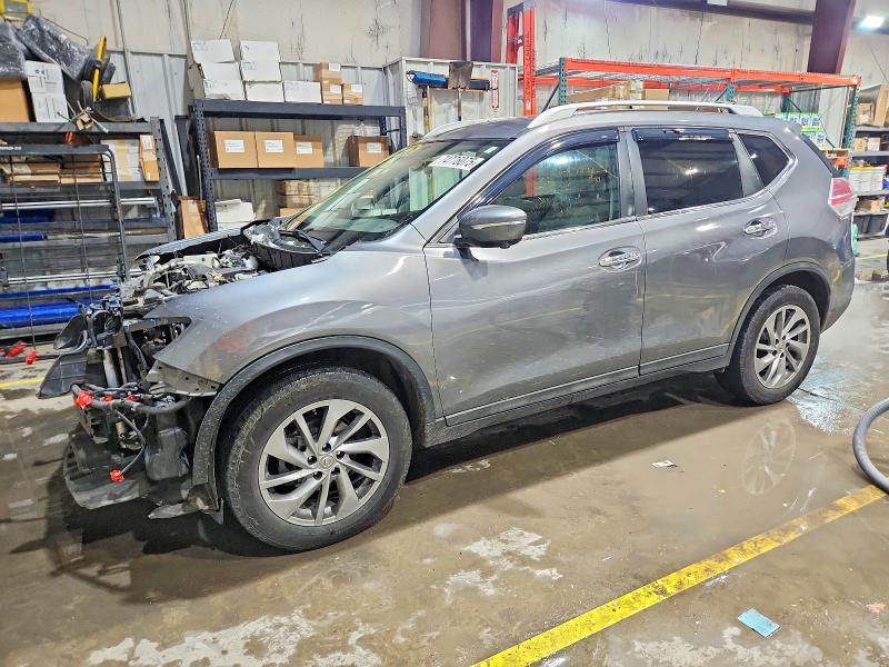 2015 NISSAN ROGUE S — VIN 5N1AT2MV0FC827061