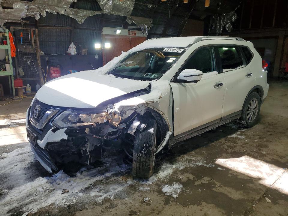 2017 NISSAN ROGUE S — VIN KNMAT2MV7HP560131