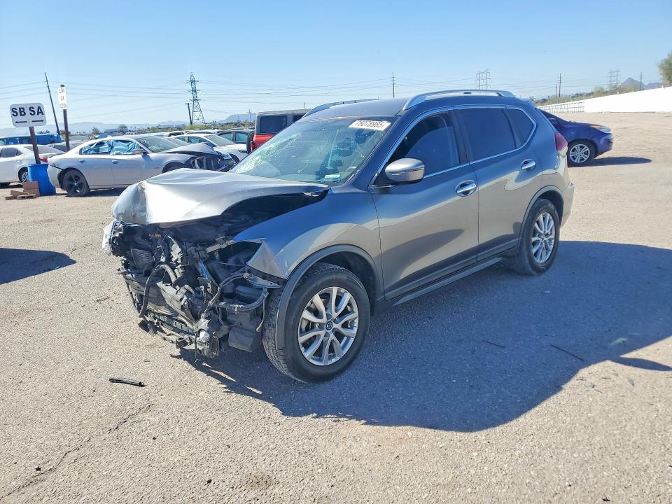 2018 NISSAN ROGUE S — VIN KNMAT2MT2JP577360