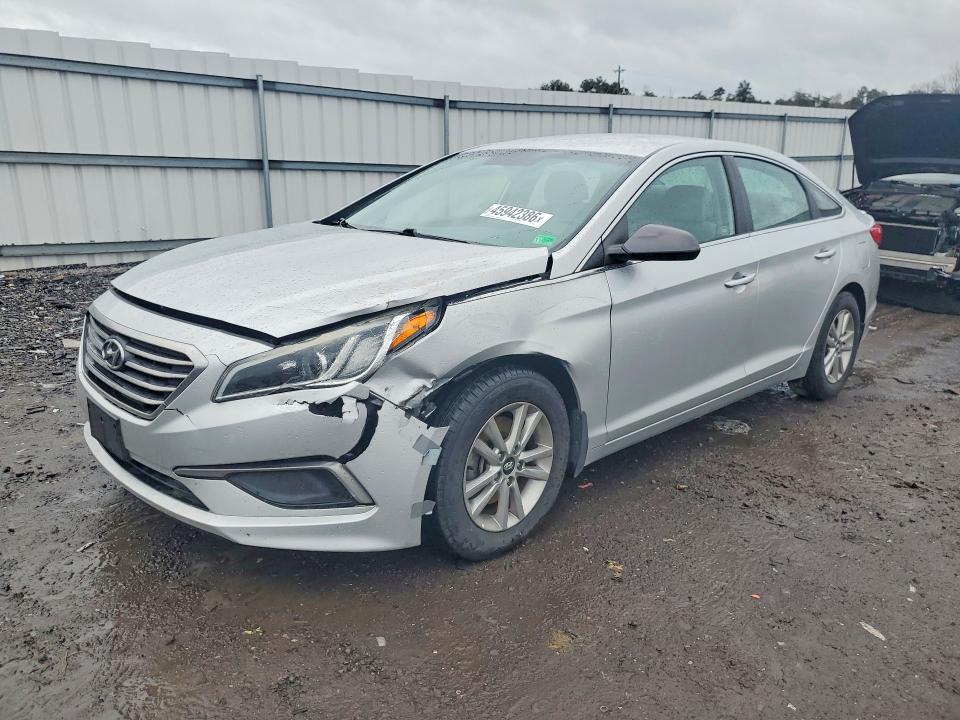 2016 HYUNDAI SONATA — VIN 5NPE24AFXGH422445