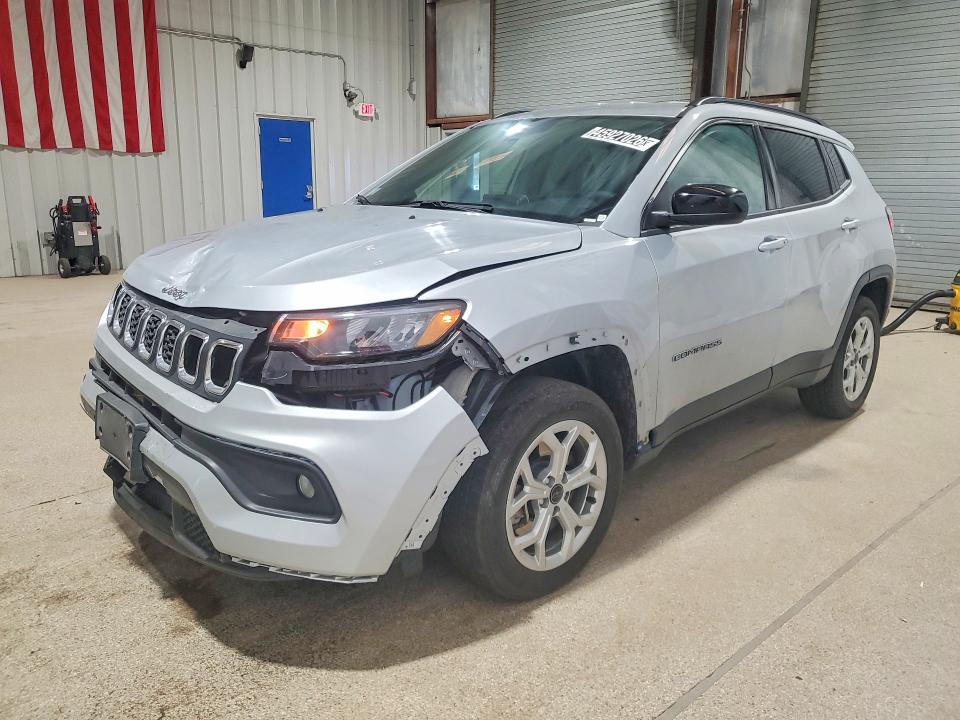 2025 JEEP COMPASS — VIN 3C4NJDBN8ST581479