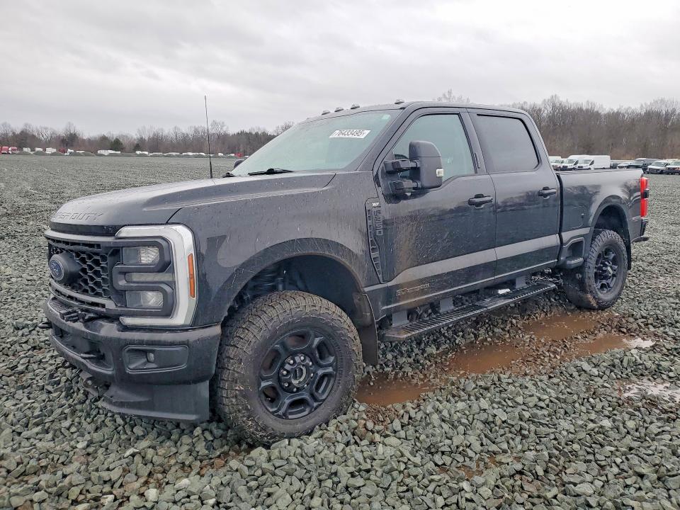 2024 FORD F350 — VIN 1FT8W3BT7REC04269