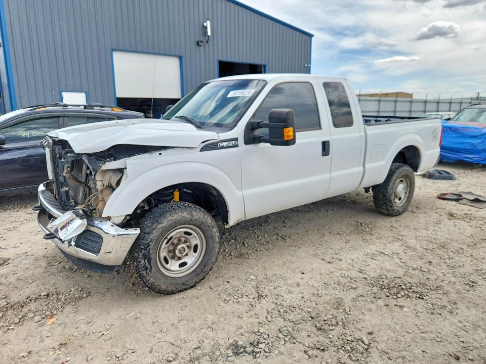 2015 FORD F350 — VIN 1FT8X3B67FEC04646