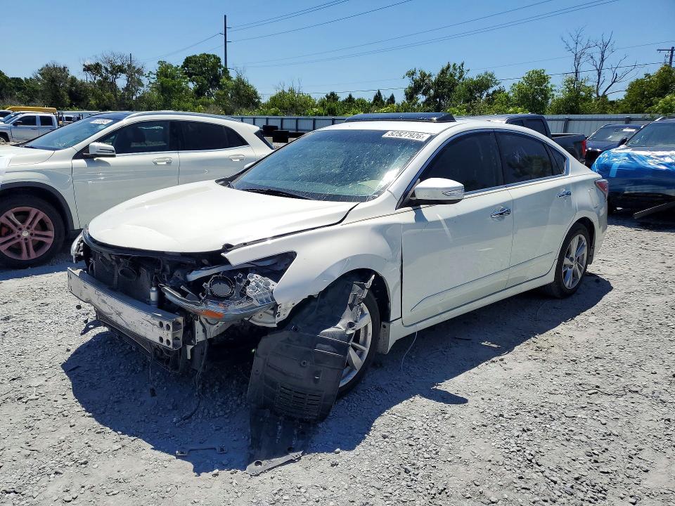 2015 NISSAN ALTIMA — VIN 1N4AL3AP8FC246848