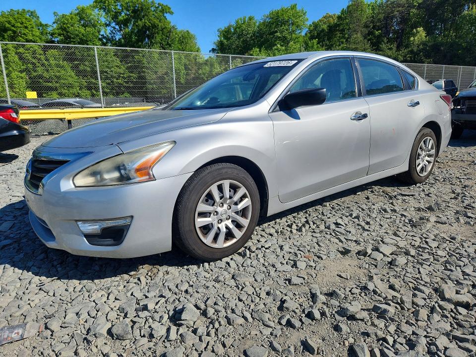 2015 NISSAN ALTIMA — VIN 1N4AL3AP2FN341216