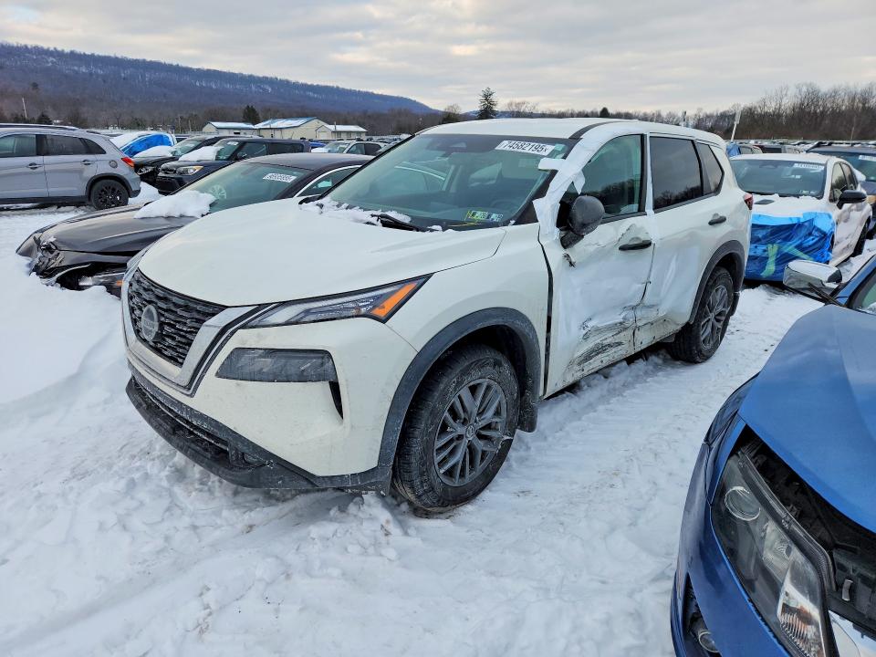 2021 NISSAN ROGUE S — VIN 5N1AT3AB0MC758272
