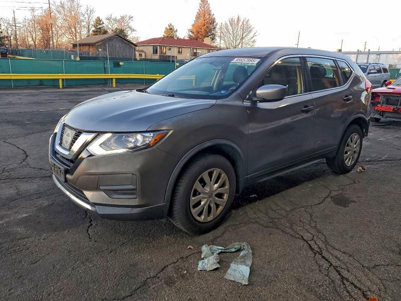 2017 NISSAN ROGUE S — VIN KNMAT2MV6HP618438