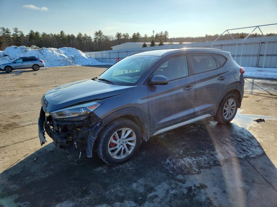 2017 HYUNDAI TUCSON — VIN KM8J3CA43HU384709