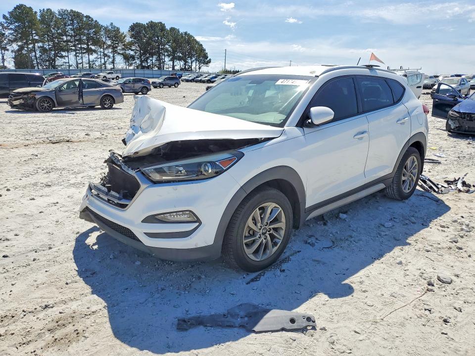 2017 HYUNDAI TUCSON — VIN KM8J33A41HU504880