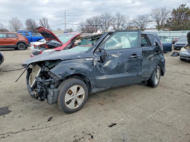 2016 KIA SOUL — VIN KNDJN2A27G7403685