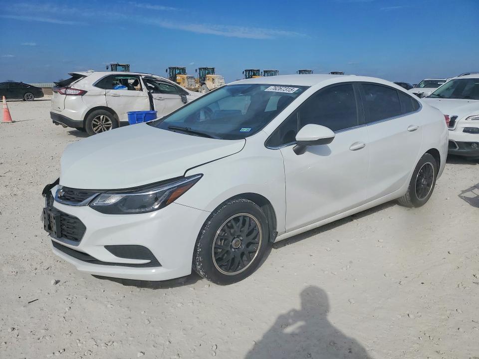 2017 CHEVROLET CRUZE — VIN 3G1BE5SM9HS519407