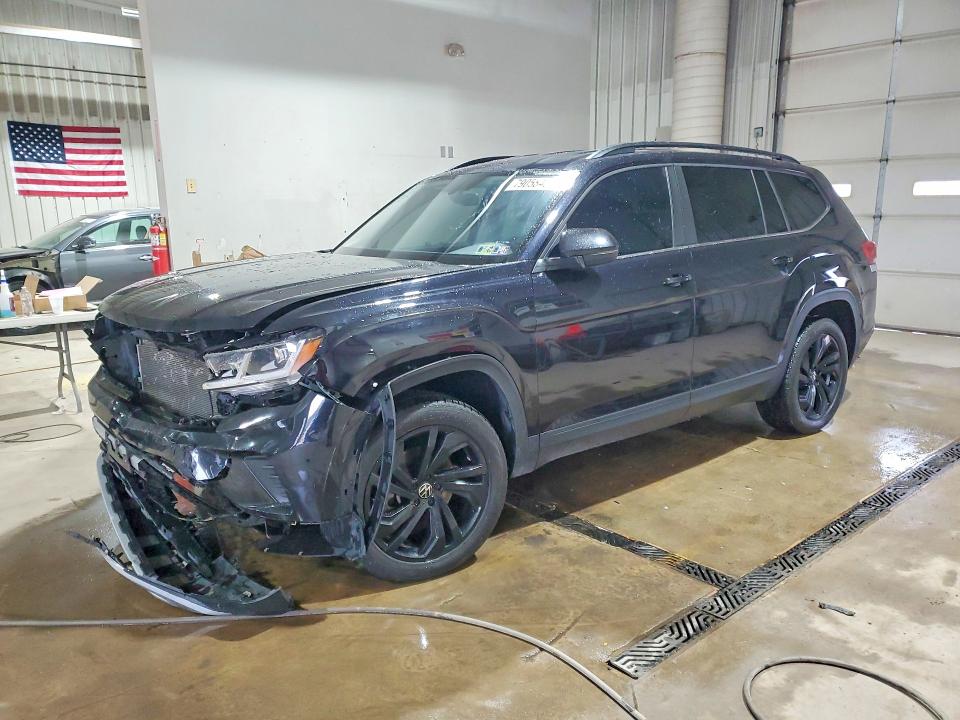 2022 VOLKSWAGEN ATLAS — VIN 1V2HR2CA8NC560331