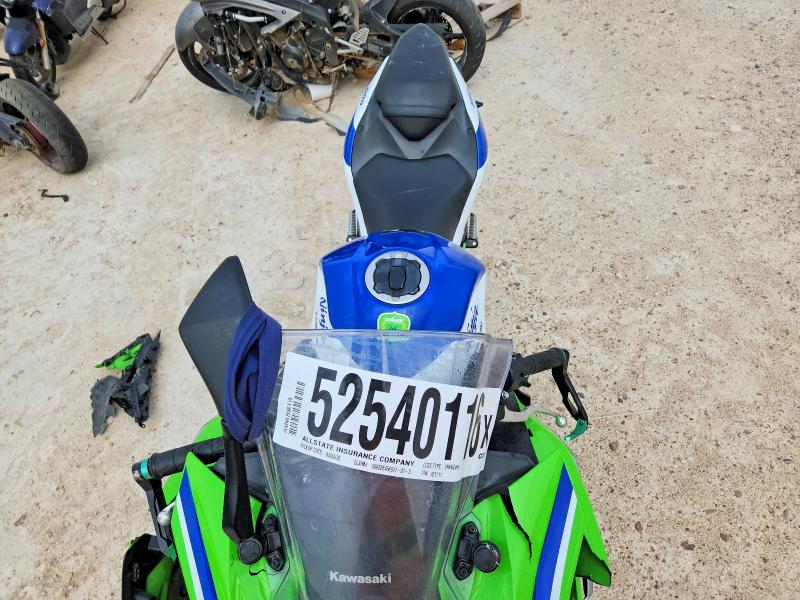ML5EXGJ19RDA21711