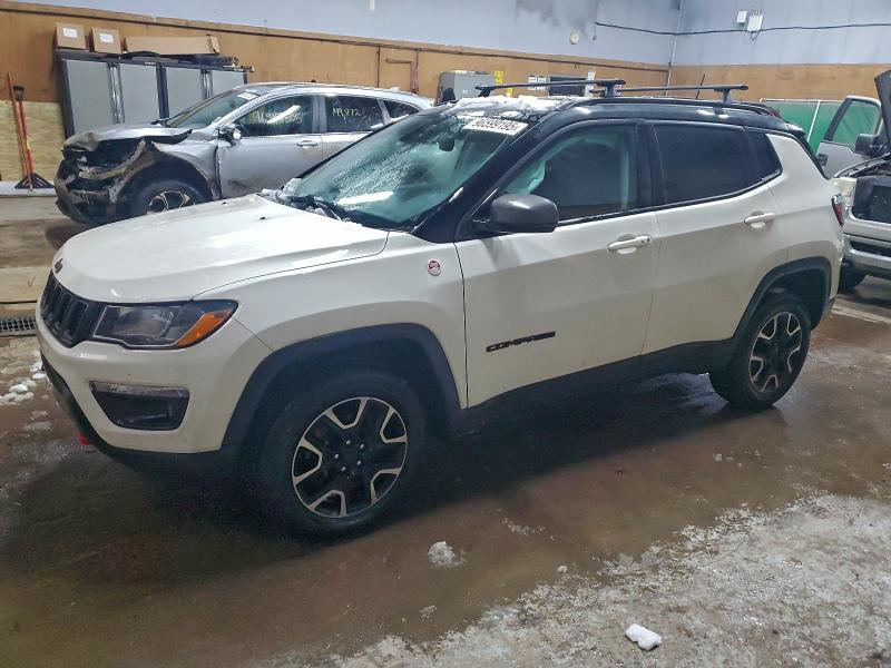 2019 JEEP COMPASS TR — VIN 3C4NJDDB4KT713866