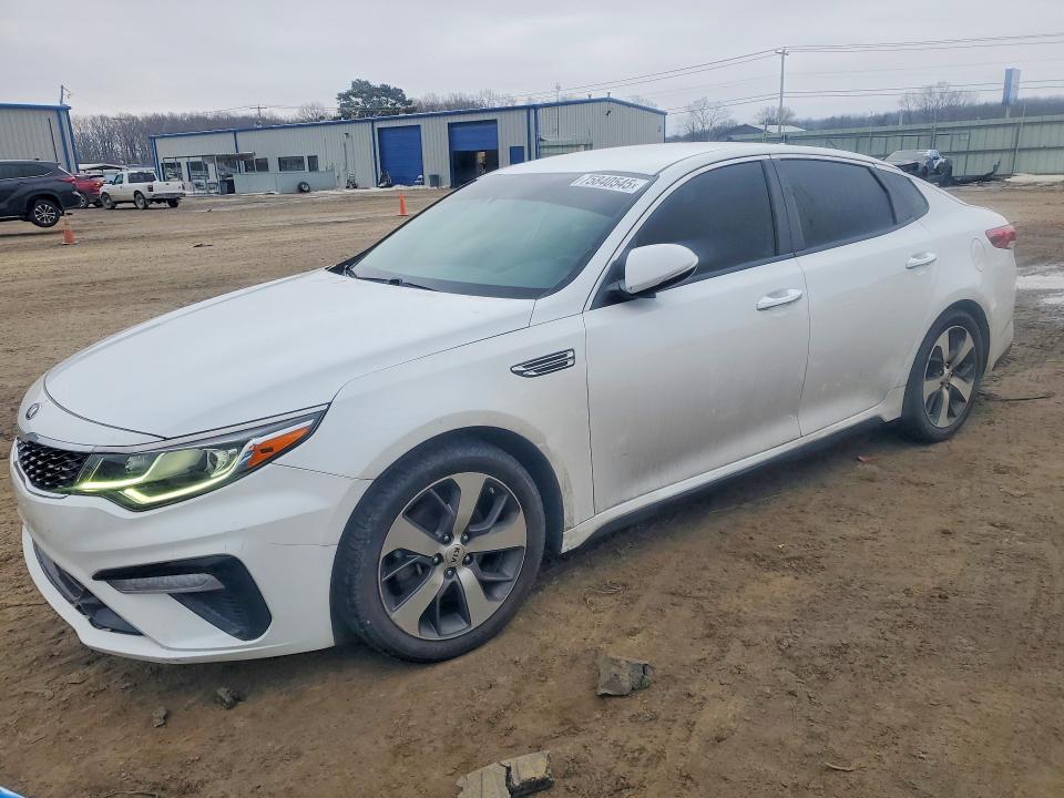 2020 KIA OPTIMA — VIN 5XXGT4L34LG408281