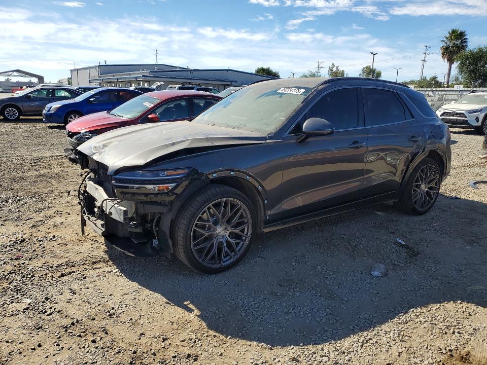 2022 GENESIS GV70 — VIN KMUMCDTC3NU021010