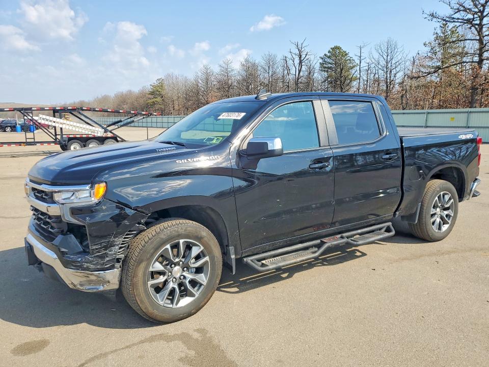 2025 CHEVROLET SILVERADO — VIN 3GCPKKEK4SG165868