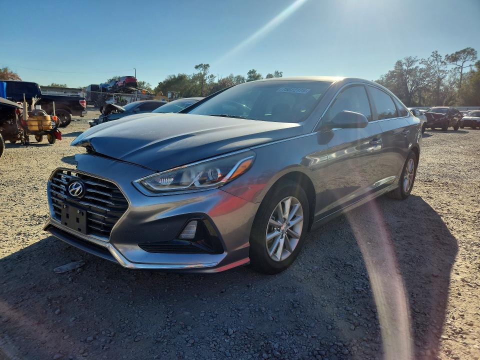 2018 HYUNDAI SONATA — VIN 5NPE24AF9JH612101