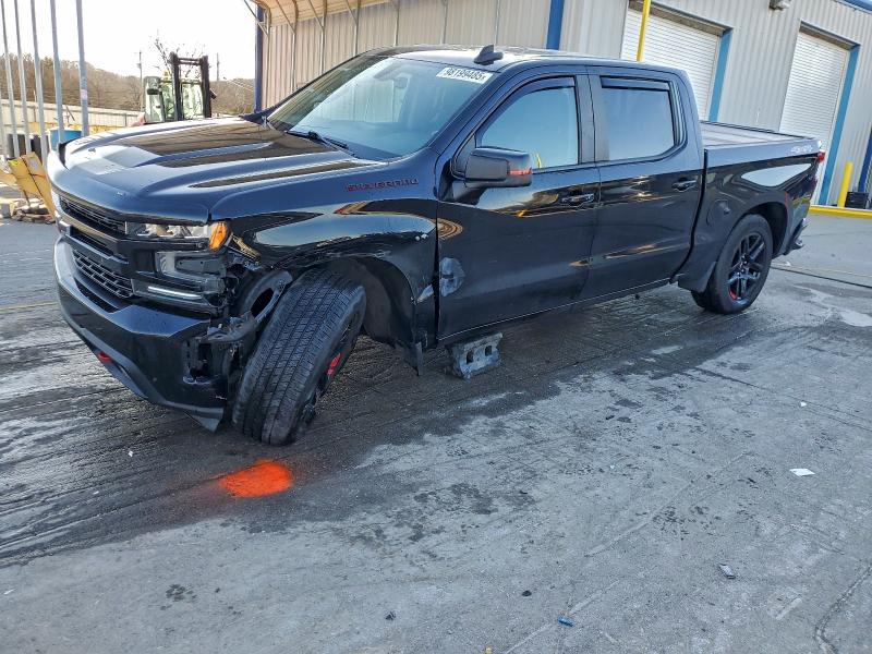 2021 CHEVROLET SILVERADO — VIN 1GCUYEED8MZ276429