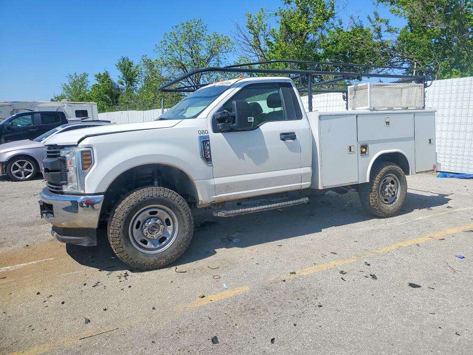 2019 FORD F350 — VIN 1FDBF3B60KED71834
