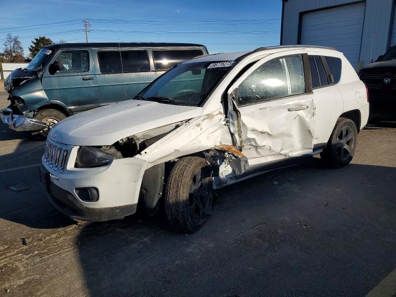 2015 JEEP COMPASS — VIN 1C4NJCBA7FD143877