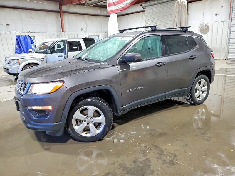2019 JEEP COMPASS LA — VIN 3C4NJDBB3KT776413