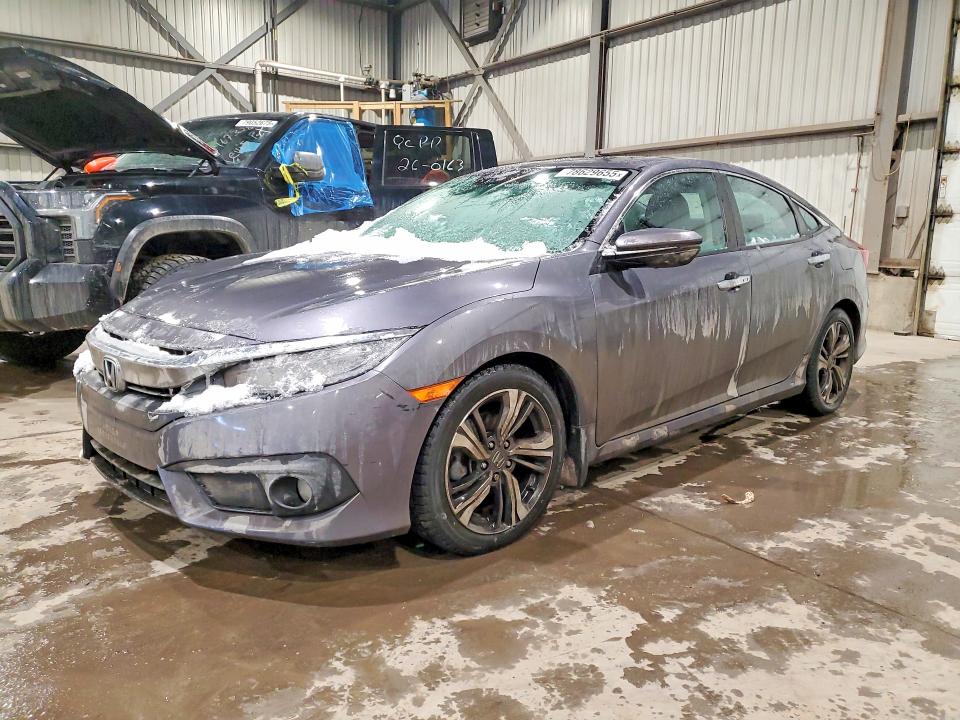 2017 HONDA CIVIC — VIN 2HGFC1F94HH106022
